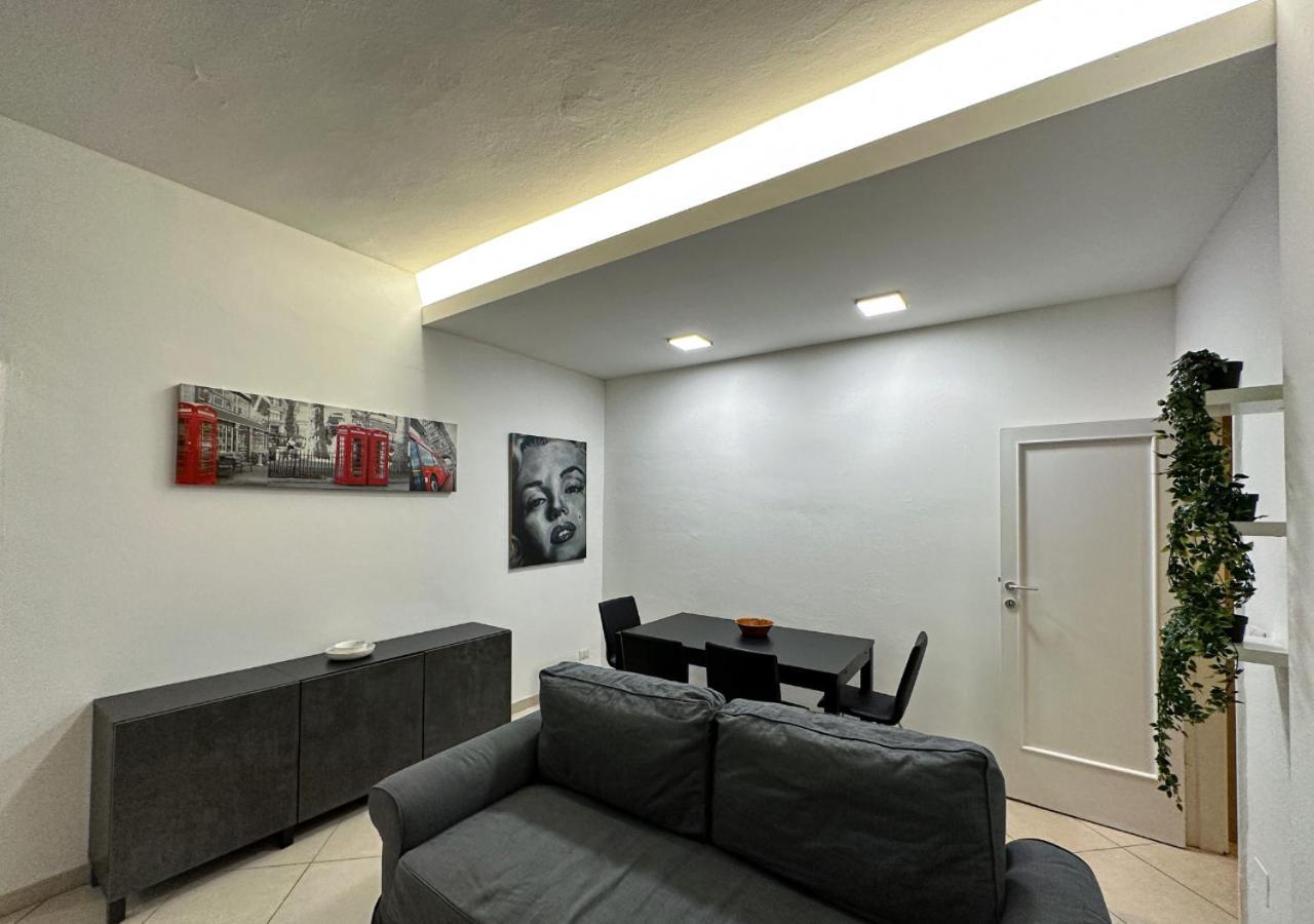 Modern Cenisio Apartment - Self Check-In & Parking Milano Esterno foto