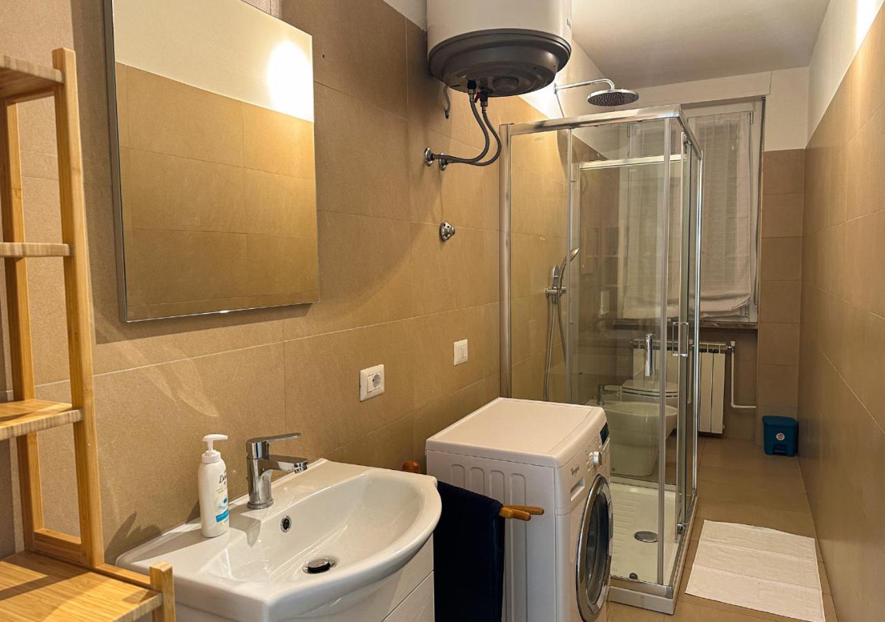 Modern Cenisio Apartment - Self Check-In & Parking Milano Esterno foto